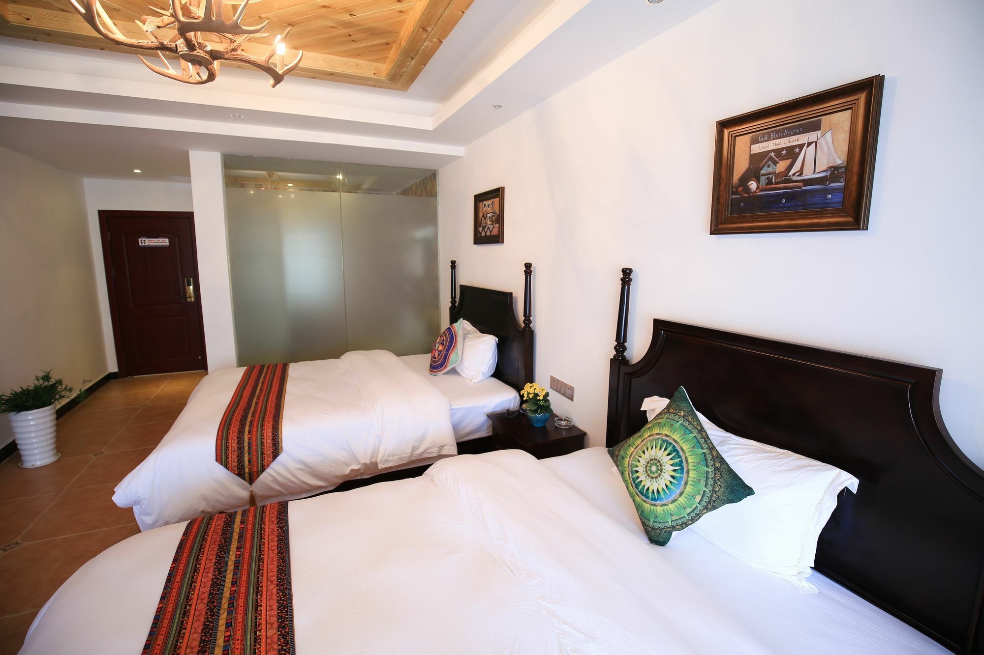 The Time On The Cloud Theme Inn Улинъюань Экстерьер фото